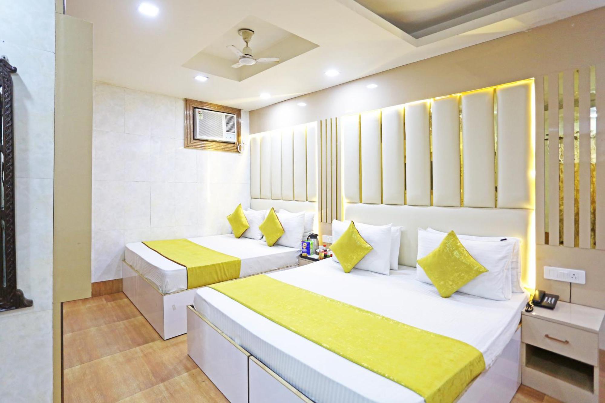 Hotel Preet Palace -5 Mints Walk From Nizamuddin Railway Station Neu-Delhi Exterior foto